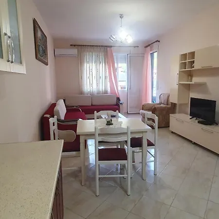 1+1 Vlorë