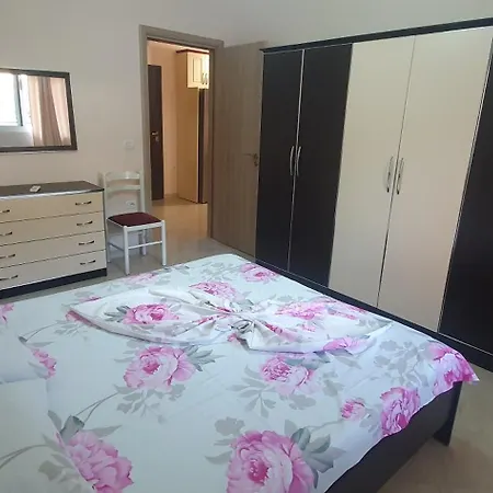 Apartment 1+1 *